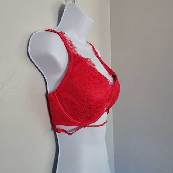 Victoria's Secret Red Lace Bra 32DDD Very Sexy Lightly Lined Plunge VS Strappy - Picture 3 of 6